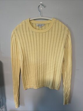 Francesca's Collections Light Yellow Ribbed Crewneck Sweater - Medium